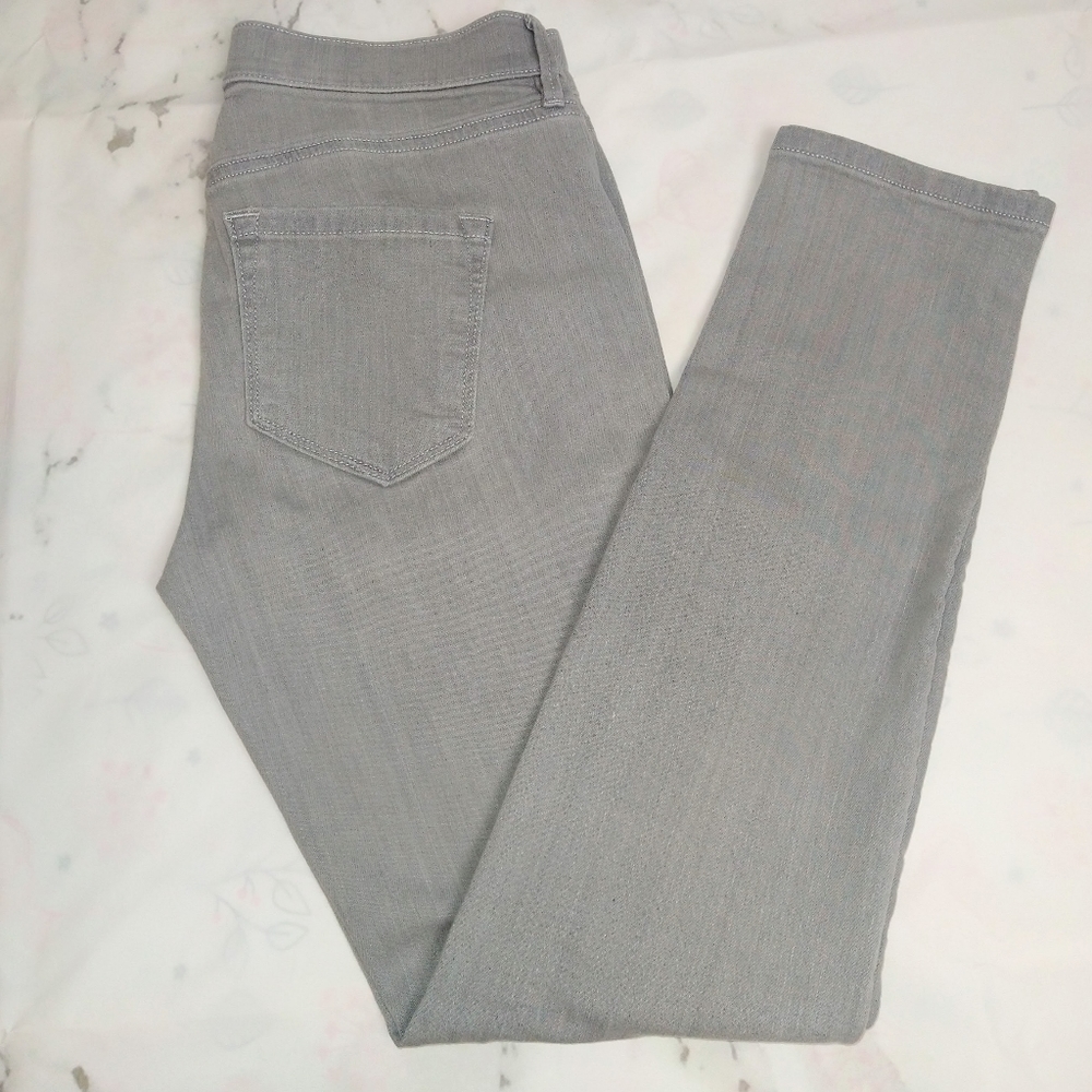 NWOT Loft grey jeans 27/4P